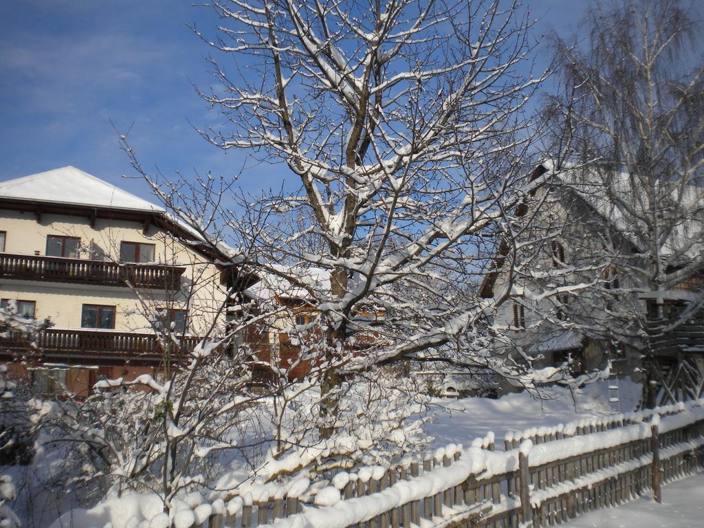 Naturpark Bauernhof Sperl Mariahof Exterior photo