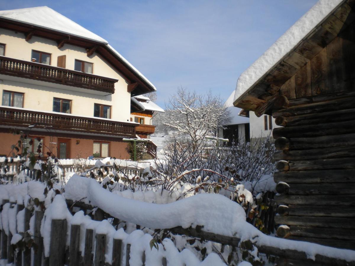 Naturpark Bauernhof Sperl Mariahof Exterior photo